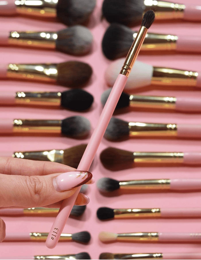 #113 Tapered Fluffy Pencil Brush