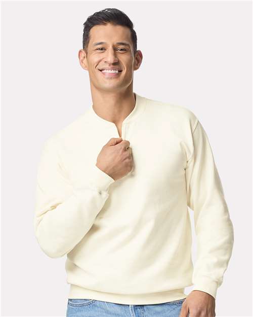 Gildan SF008 - Unisex Softstyle® Midweight Quarter-Zip Sweatshirt